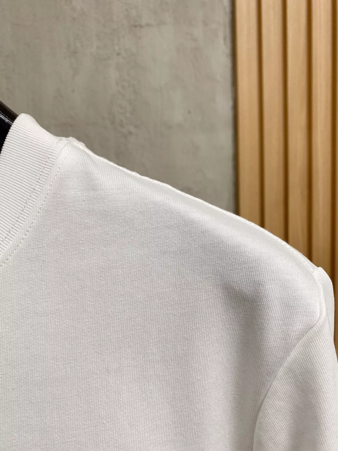 Cozy 4948 Prada T-Shirts Short Sleeved For Unisex