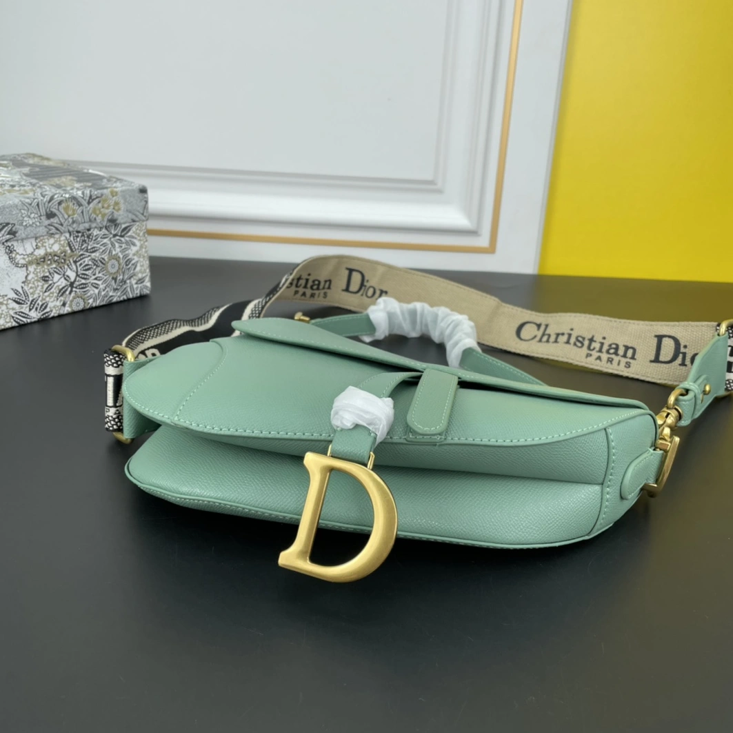 Cozy 4970 Christian Dior AAA Quality Messenger Bags For Women
