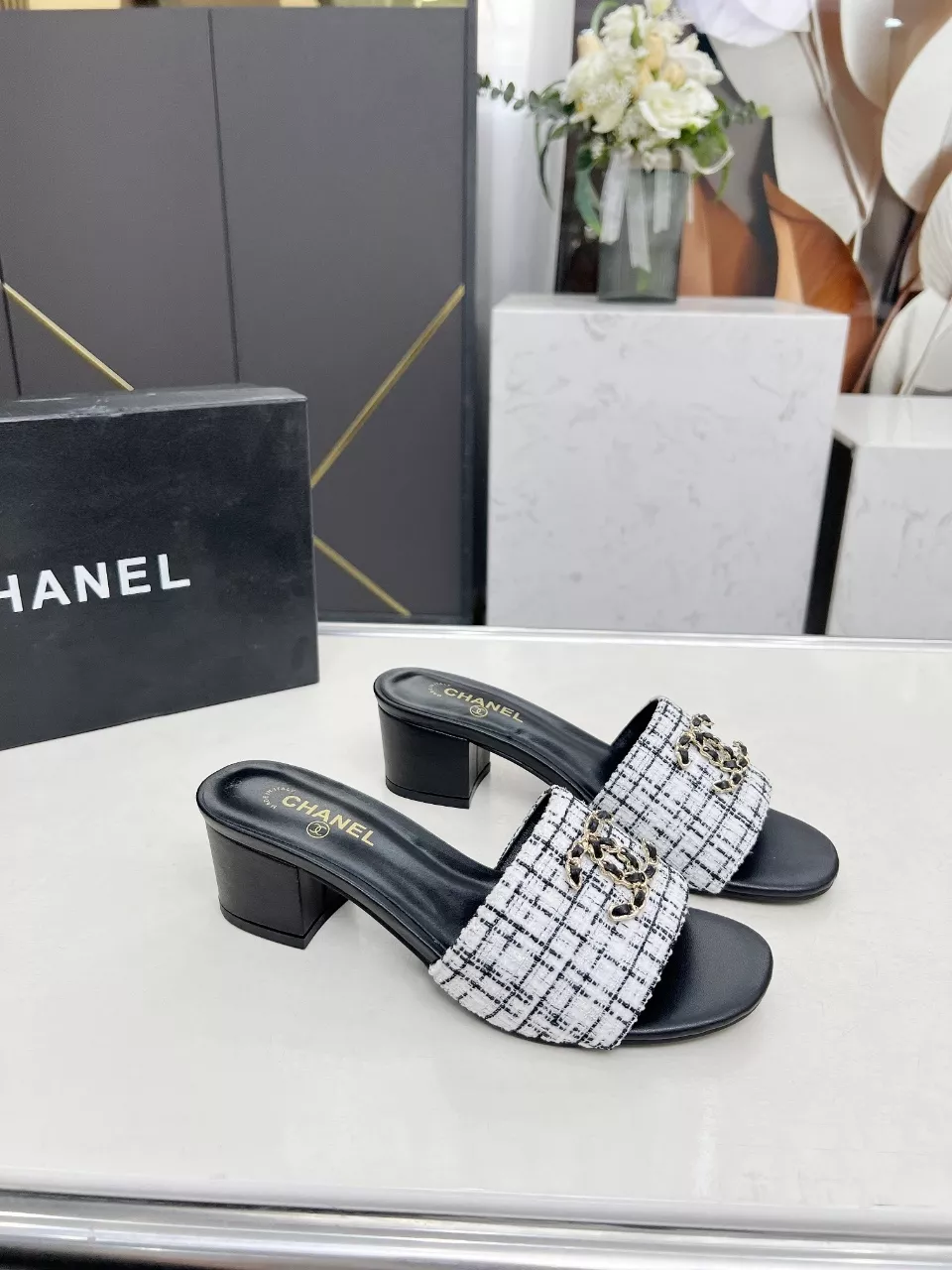 Cozy 4977 Chanel Slippers For Women