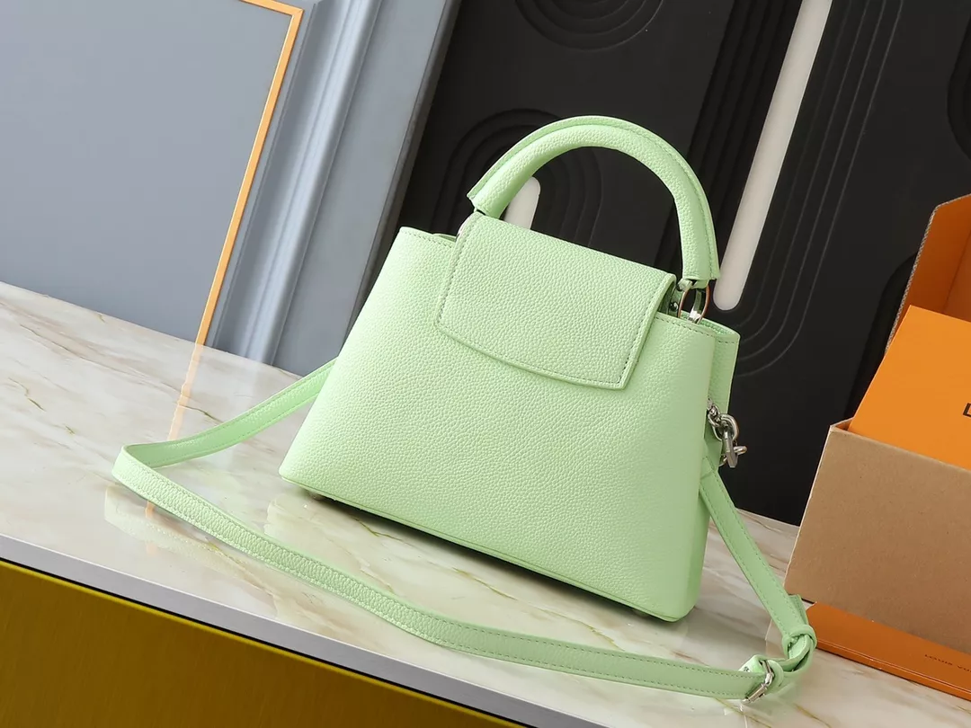 Cozy 5053 Louis Vuitton AAA Quality Messenger Bags For Women
