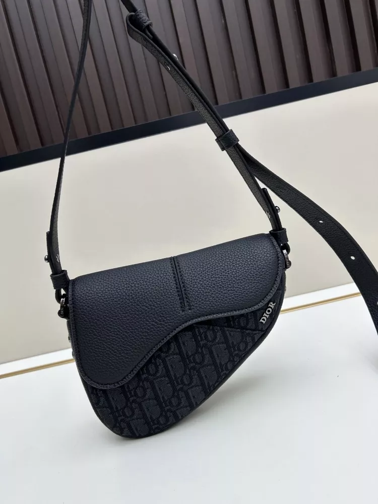 Cozy 5214 Christian Dior AAA Quality Messenger Bags For Unisex