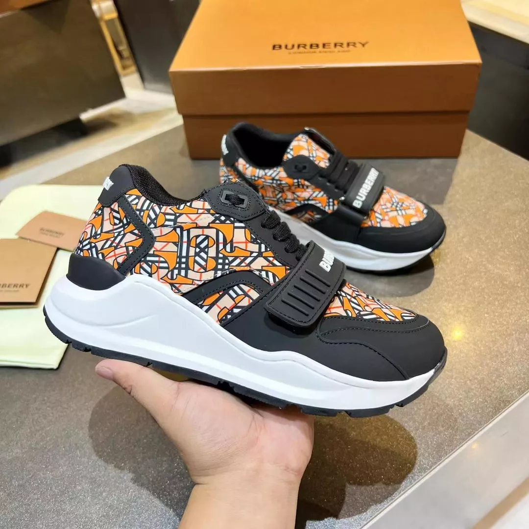 Cozy 5259 Burberry Casual Shoes For Men
