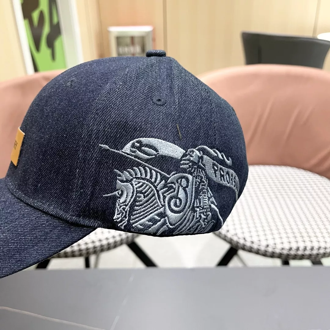 Cozy 5556 Burberry Caps