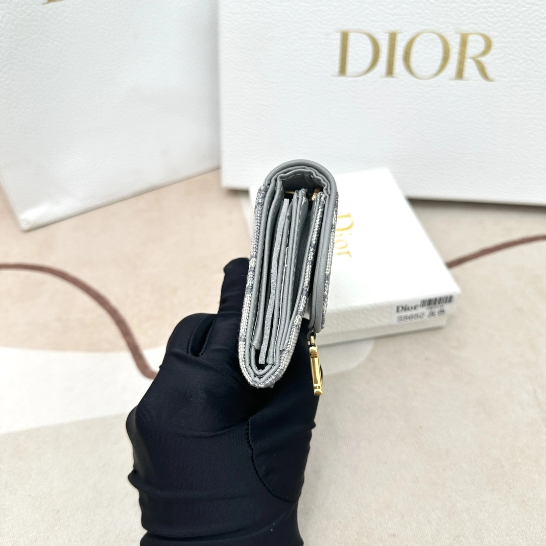 Cozy 5677 Christian Dior AAA Wallets For Women