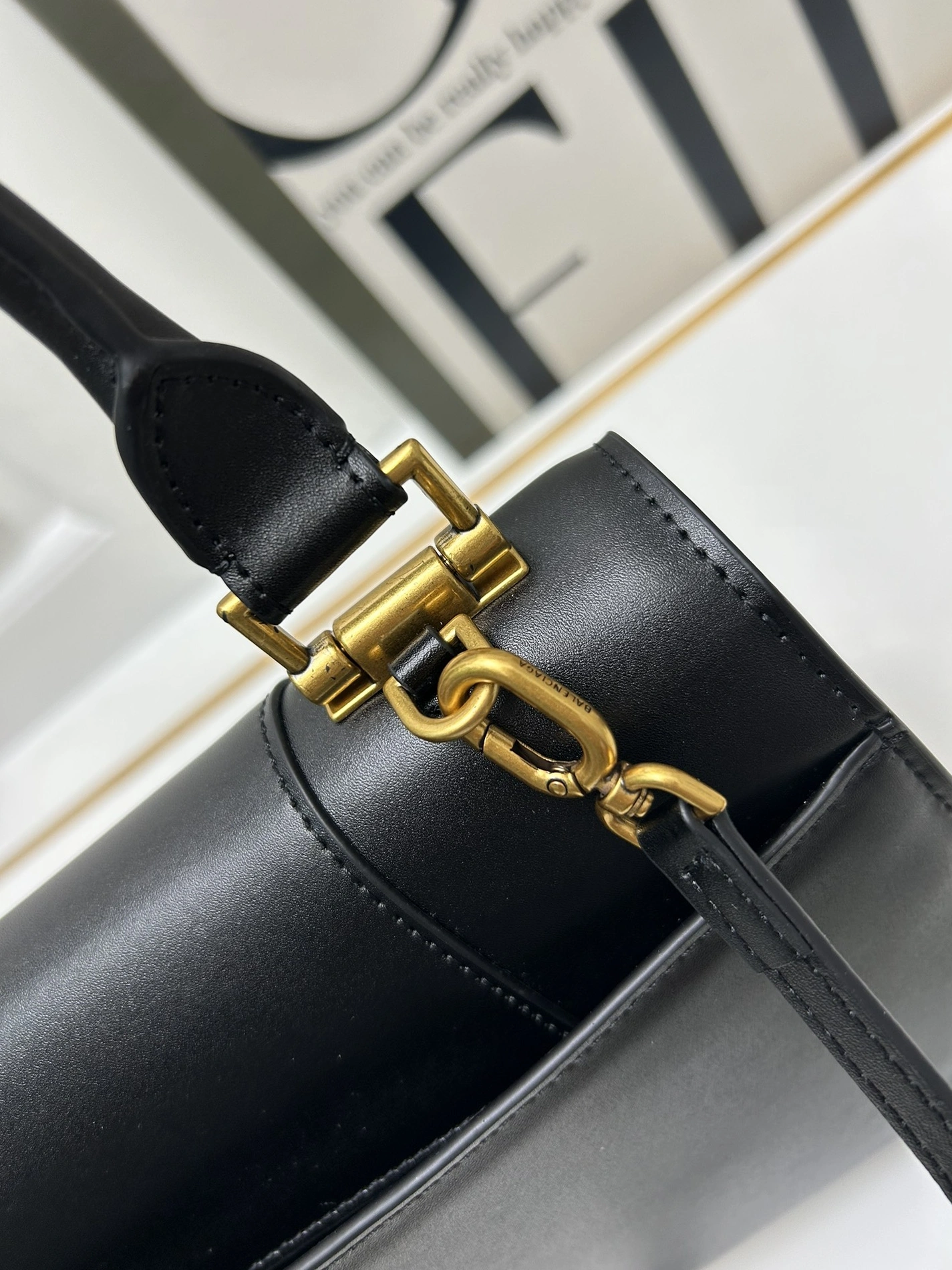 Cozy 5933 Balenciaga AAA Quality Handbags For Women