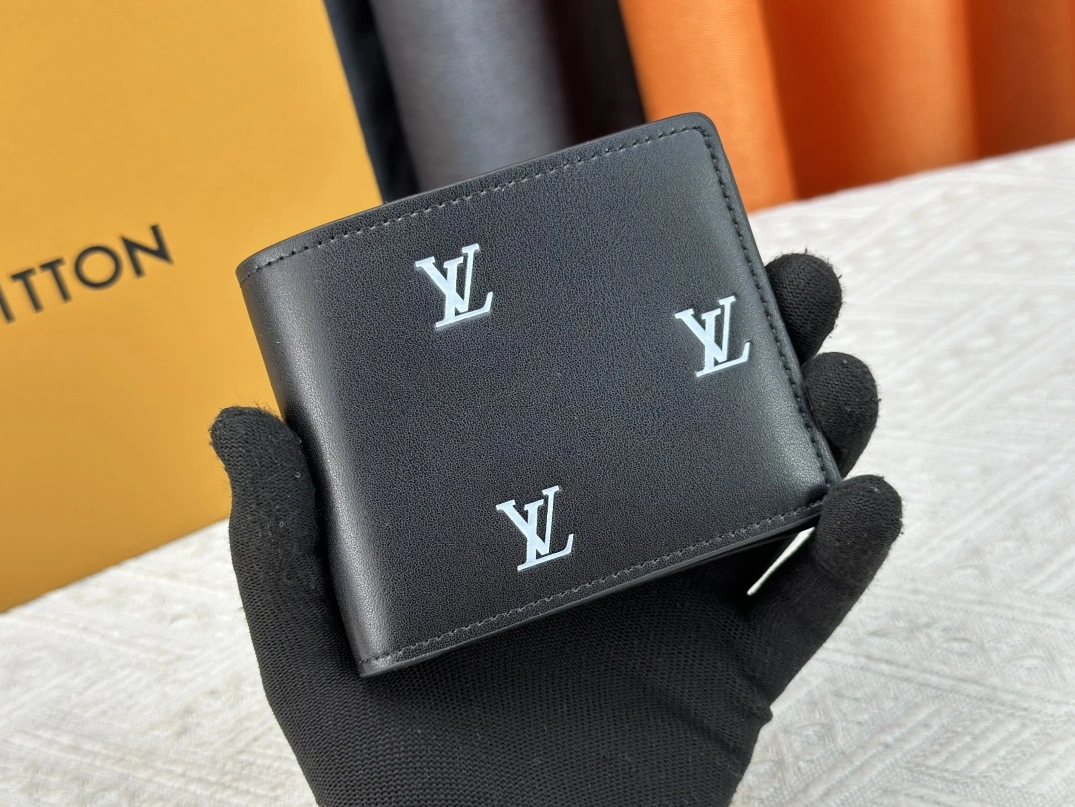 Cozy 6175 Louis Vuitton LV Wallets For Unisex