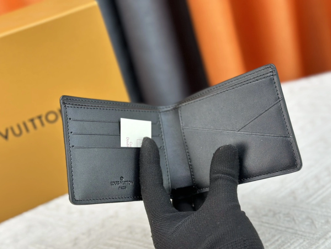 Cozy 6175 Louis Vuitton LV Wallets For Unisex