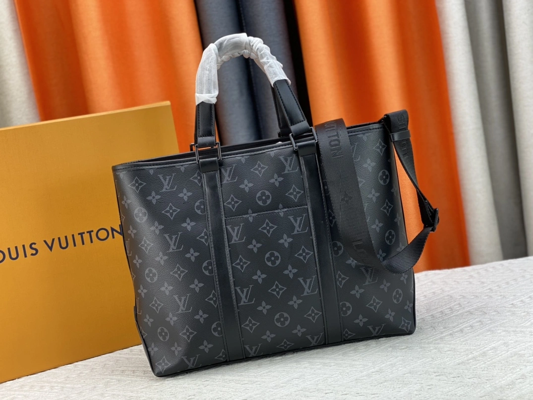 Cozy 6308 Louis Vuitton AAA Man Handbags
