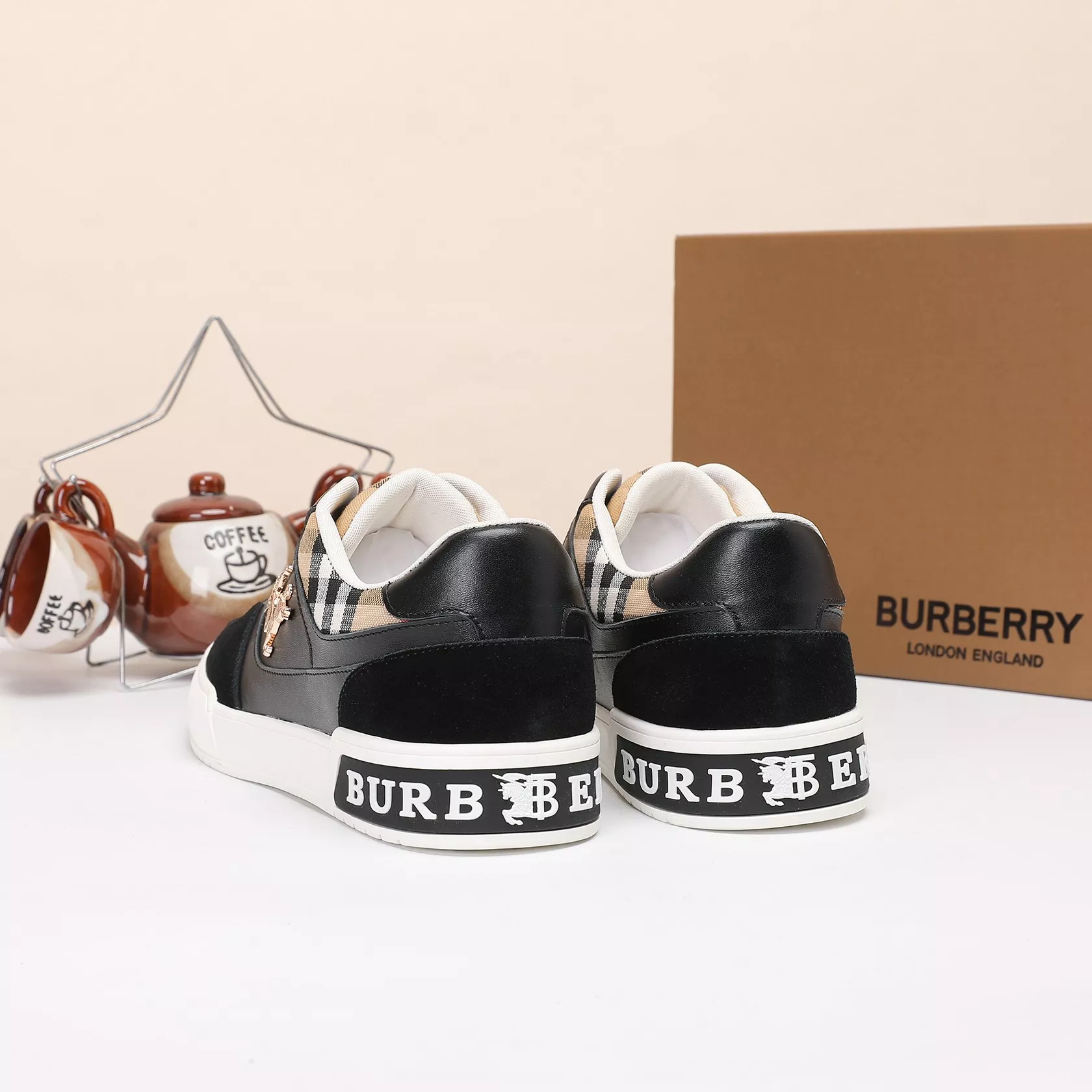 Cozy 6521 Burberry Casual Shoes For Men
