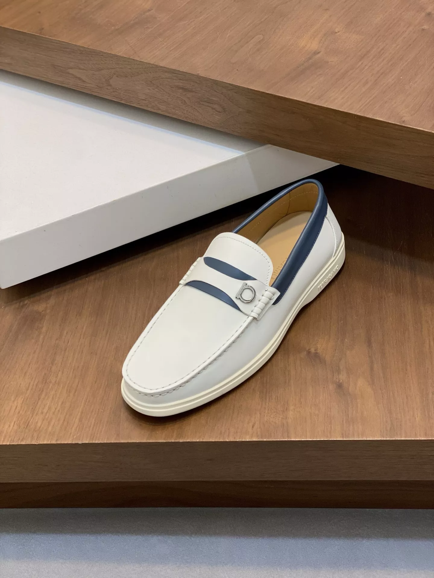 Cozy 6603 Salvatore Ferragamo Casual Shoes For Men