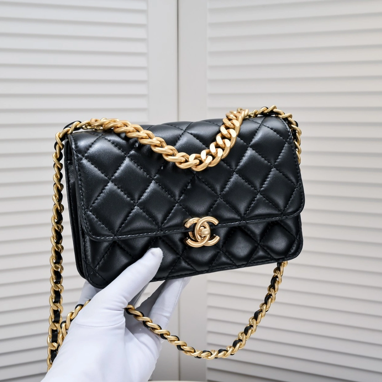 Cozy 6614 Chanel AAA Quality Messenger Bags For Women