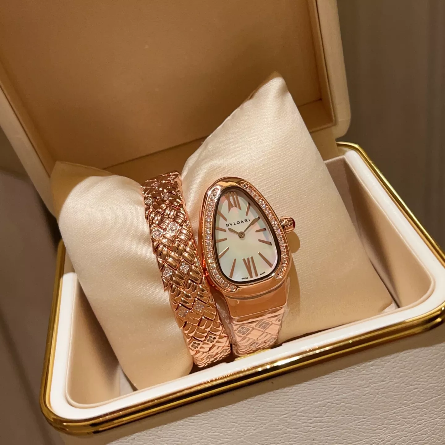 Cozy 6747 Bvlgari AAA Quality Watches For Women