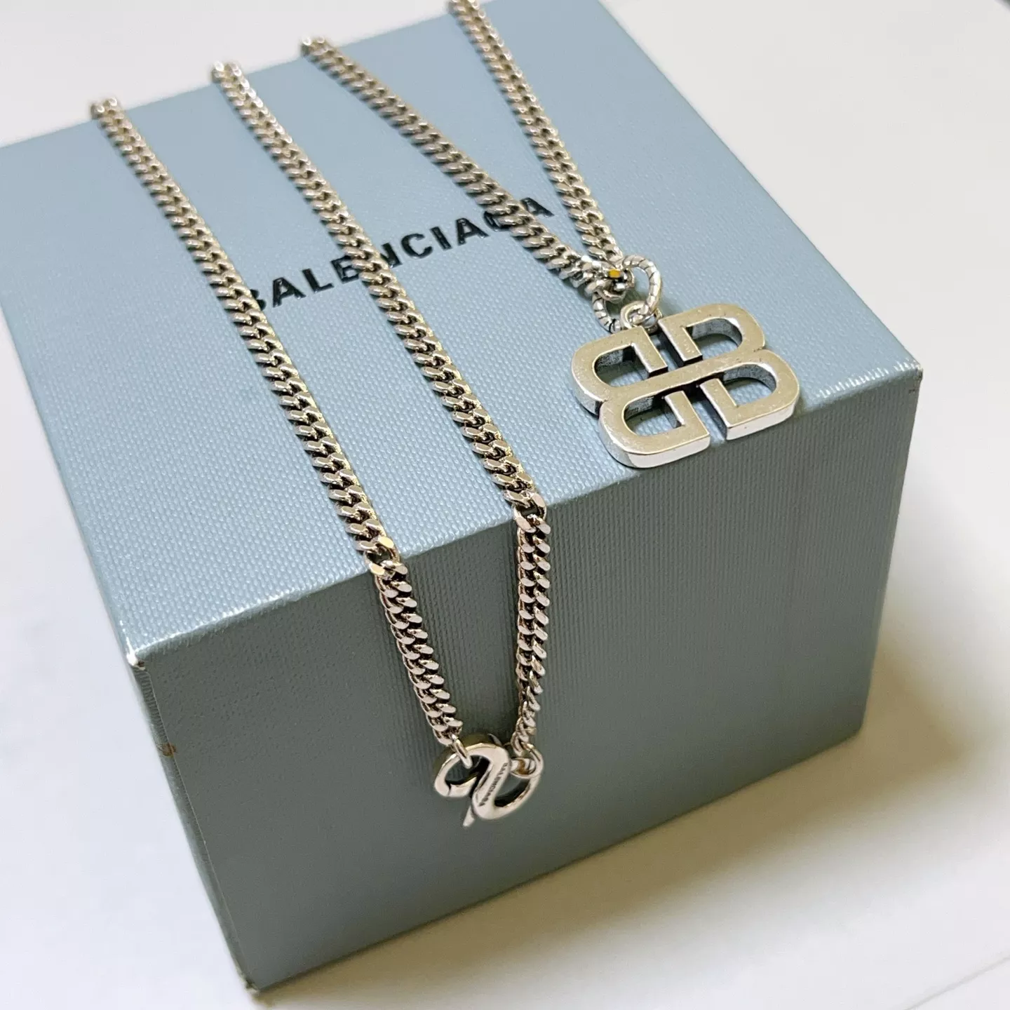 Cozy 7061 Balenciaga Necklaces