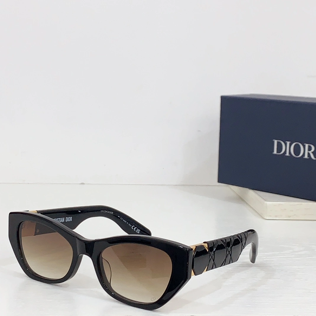 Cozy 7182 Christian Dior AAA Quality Sunglasses