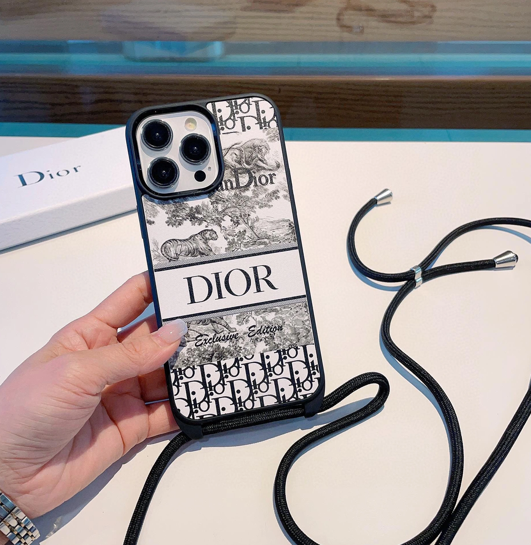 Cozy 7229 Christian Dior iPhone Case