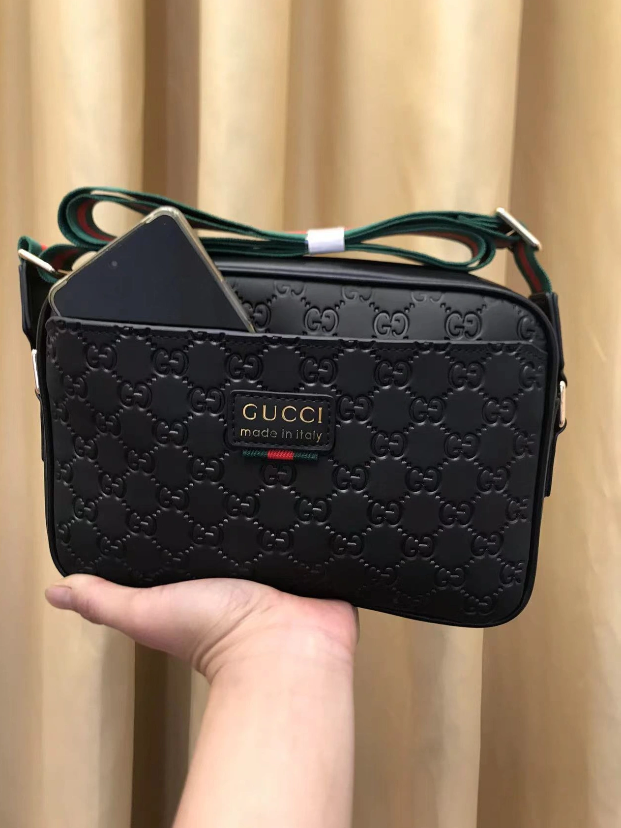Cozy 7259 Gucci AAA Man Messenger Bags
