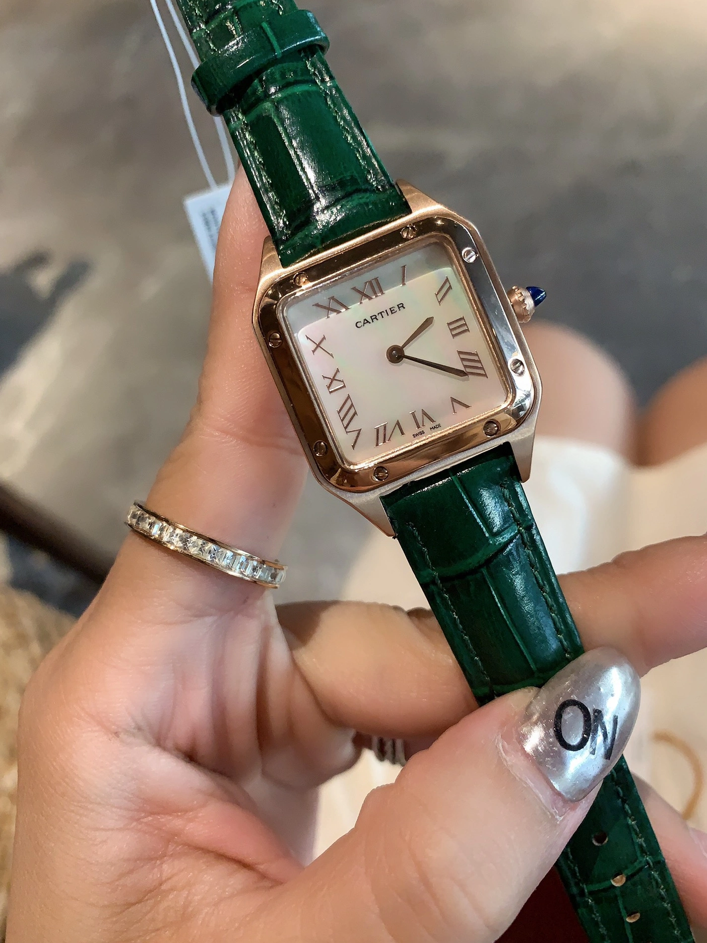 Cozy 7471 Cartier AAA Quality Watches In Gold For Women