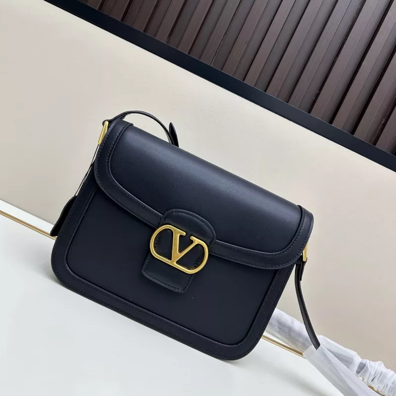 Cozy 7686 Valentino AAA Quality Messenger Bags For Women
