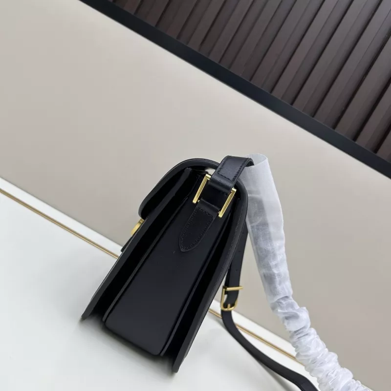 Cozy 7686 Valentino AAA Quality Messenger Bags For Women