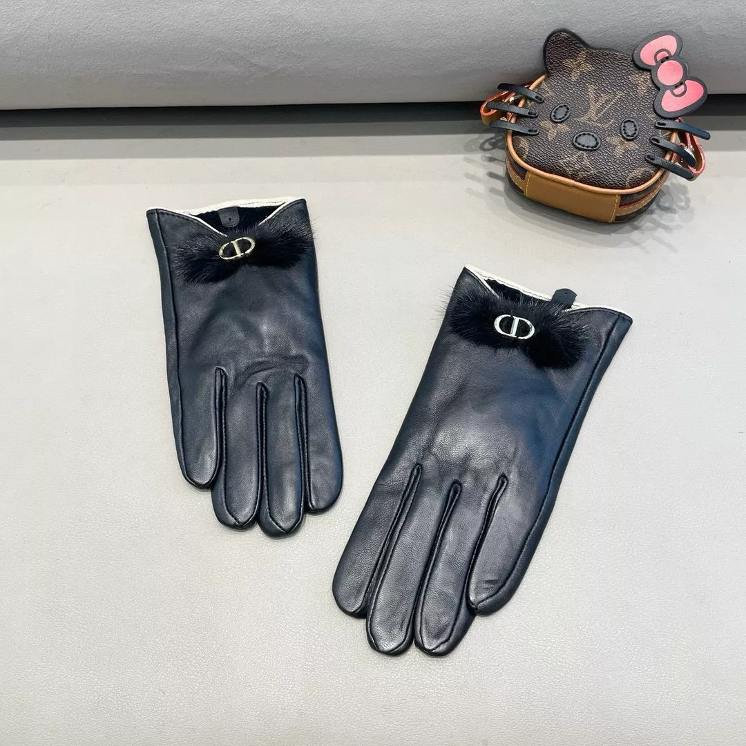 Cozy 7712 Christian Dior Gloves For Women