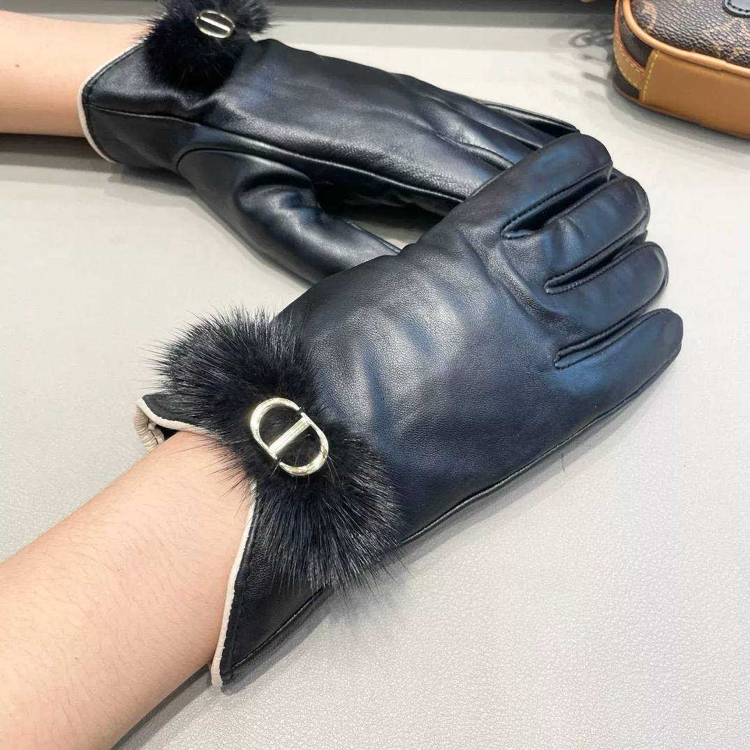 Cozy 7712 Christian Dior Gloves For Women