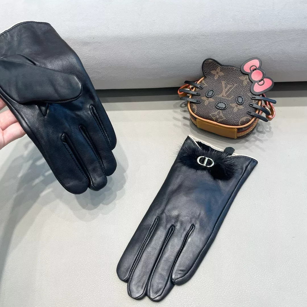 Cozy 7712 Christian Dior Gloves For Women
