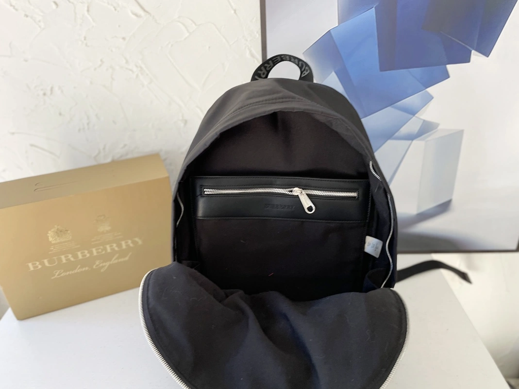 Cozy 7781 Burberry AAA Man Backpacks