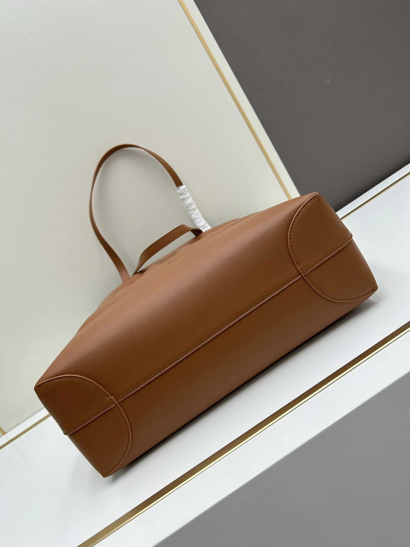 Cozy 7787 Dolce & Gabbana AAA Quality Shoulder Bags For Women