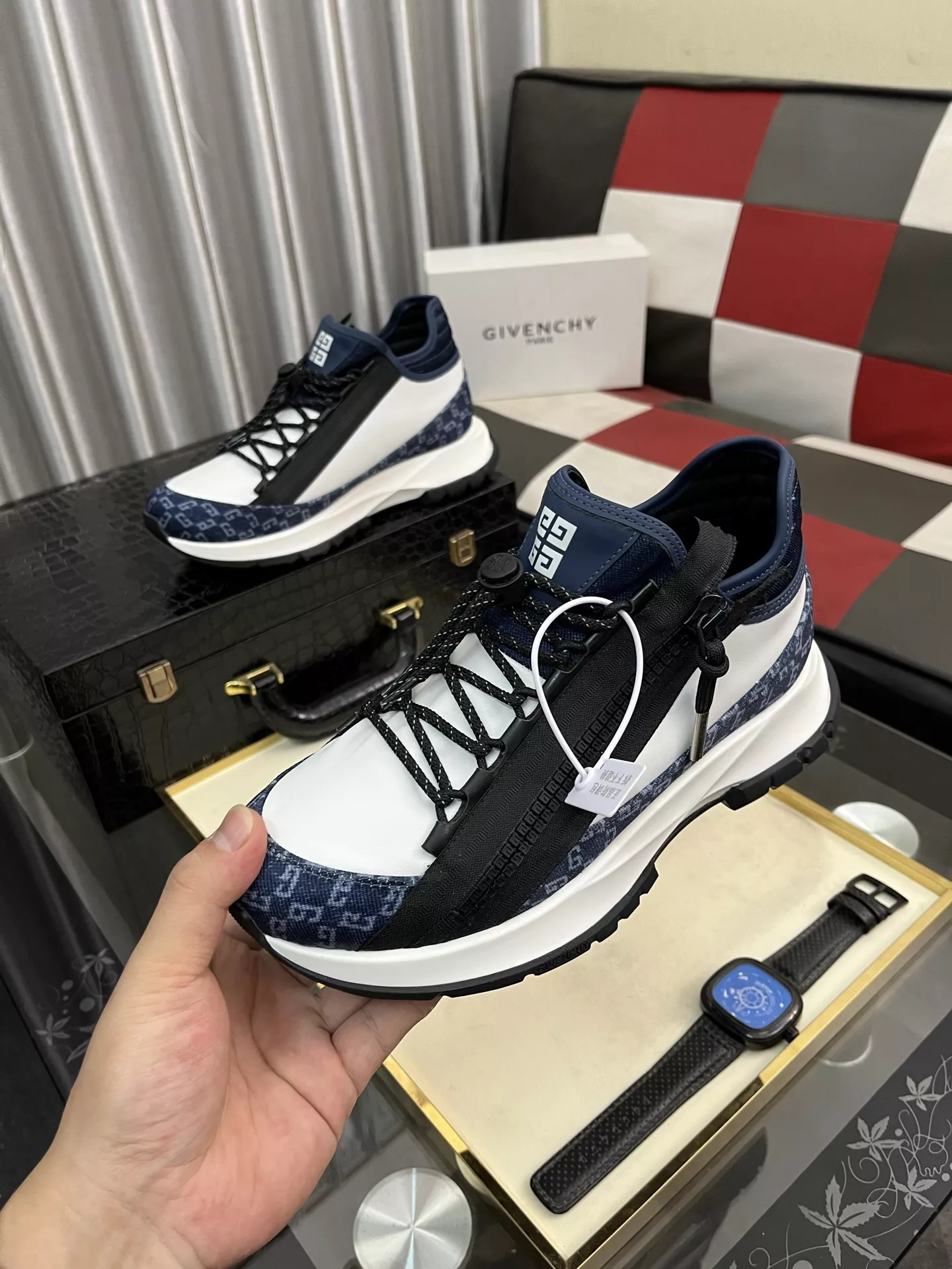Cozy 7944 Givenchy Casual Shoes For Men