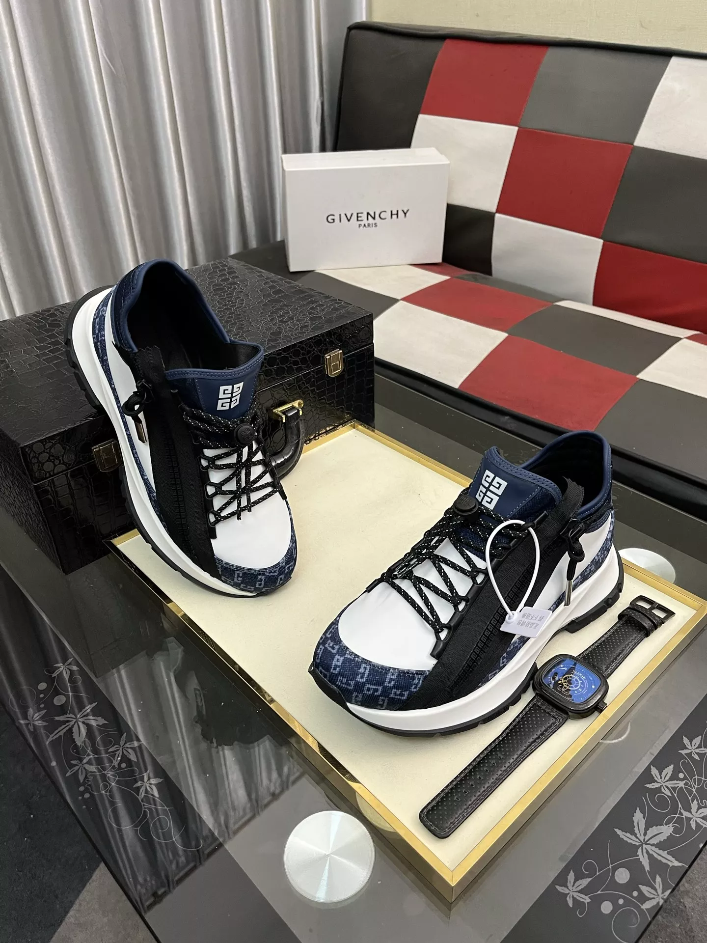 Cozy 7944 Givenchy Casual Shoes For Men