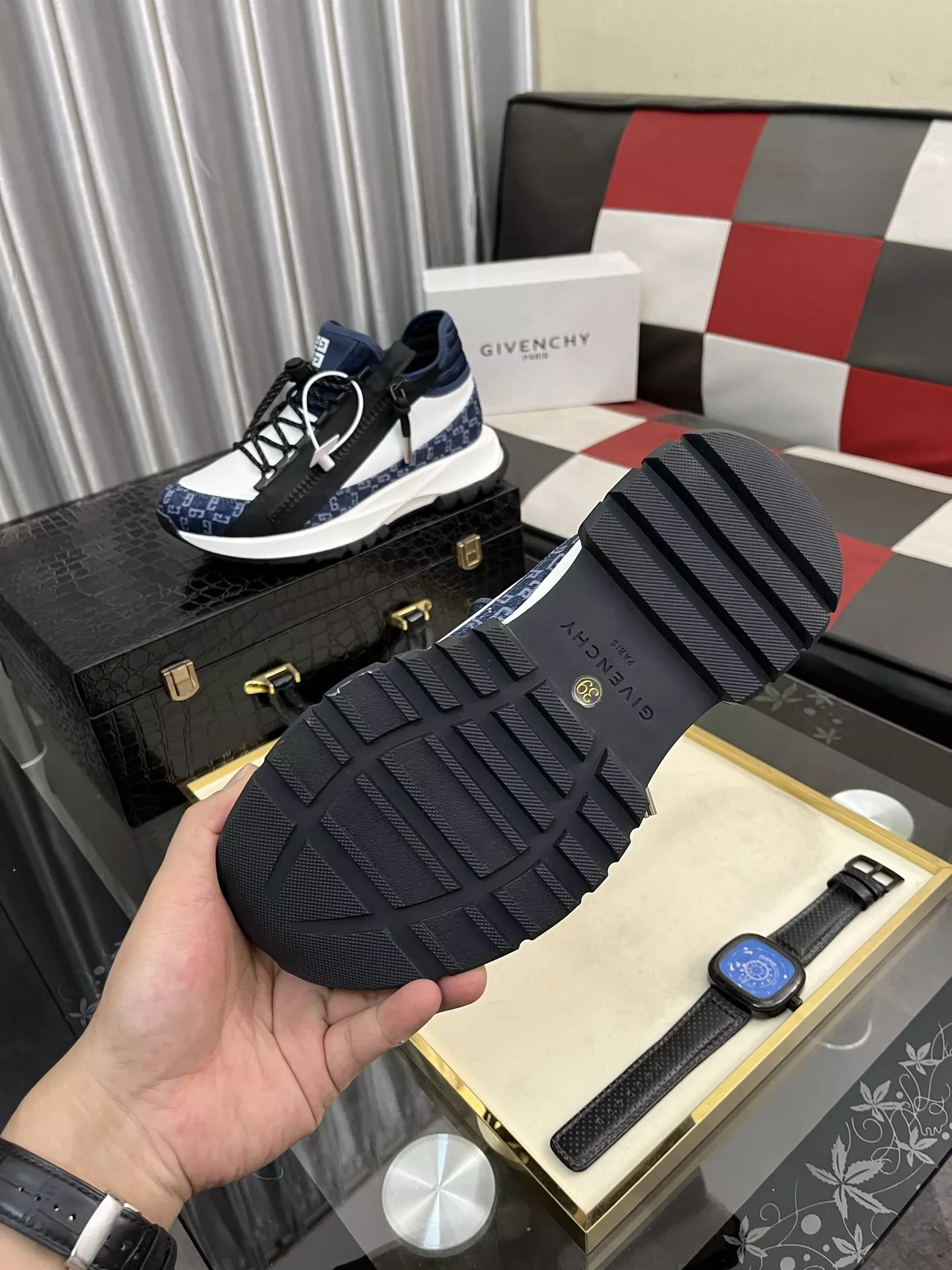 Cozy 7944 Givenchy Casual Shoes For Men