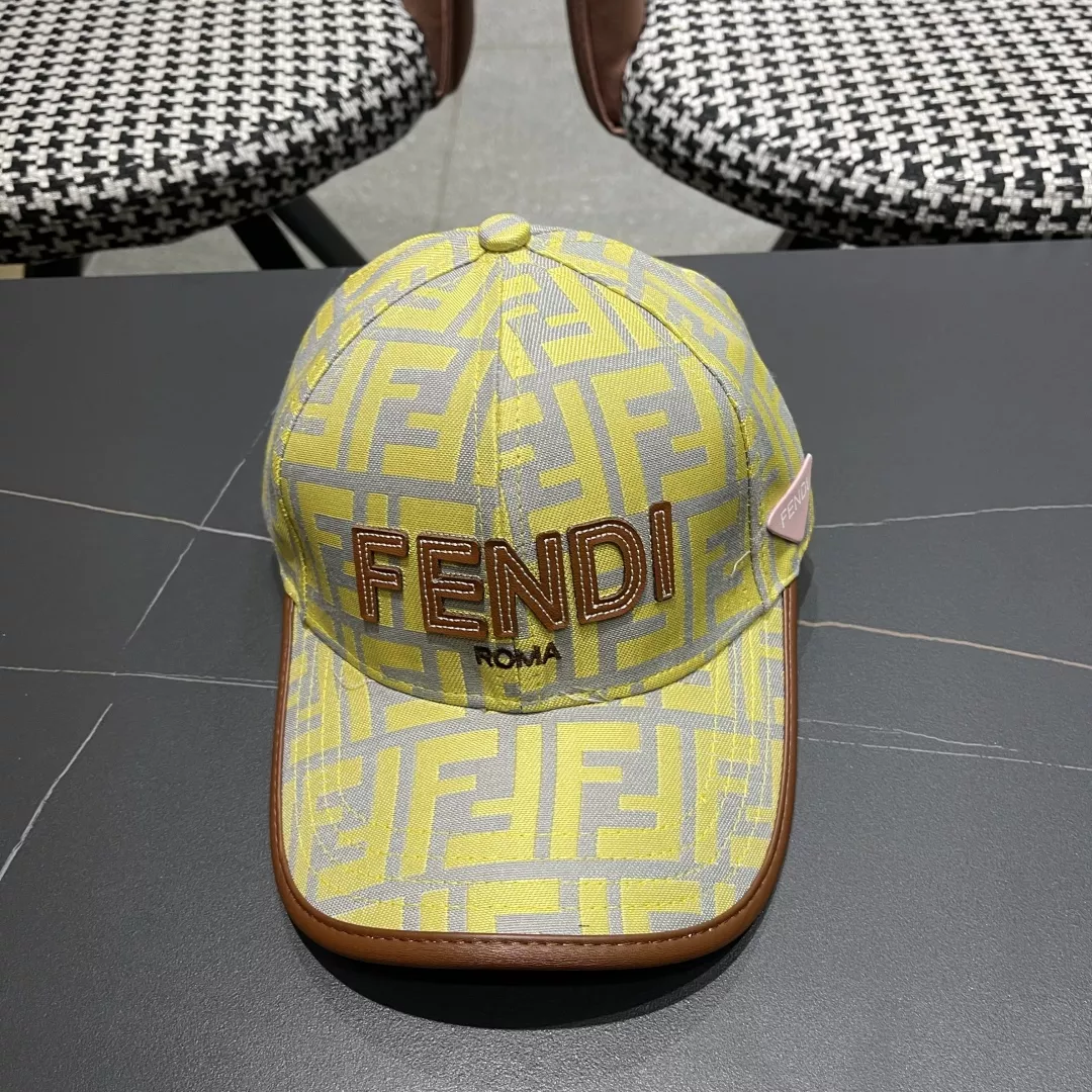 Cozy 7945 Fendi Caps