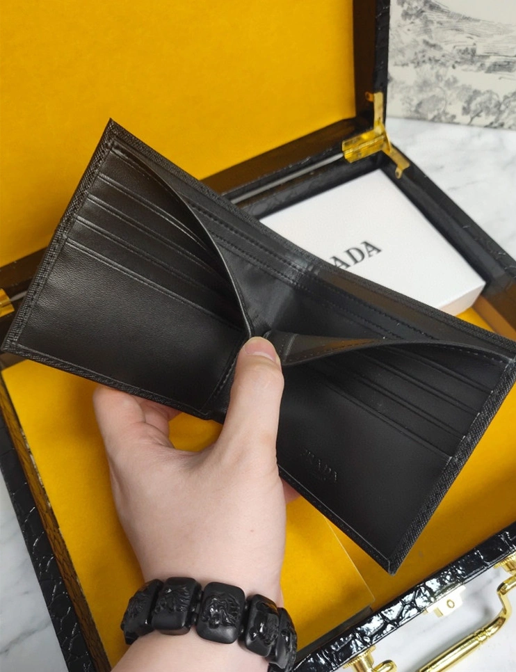 Cozy 7987 Prada AAA Man Wallets