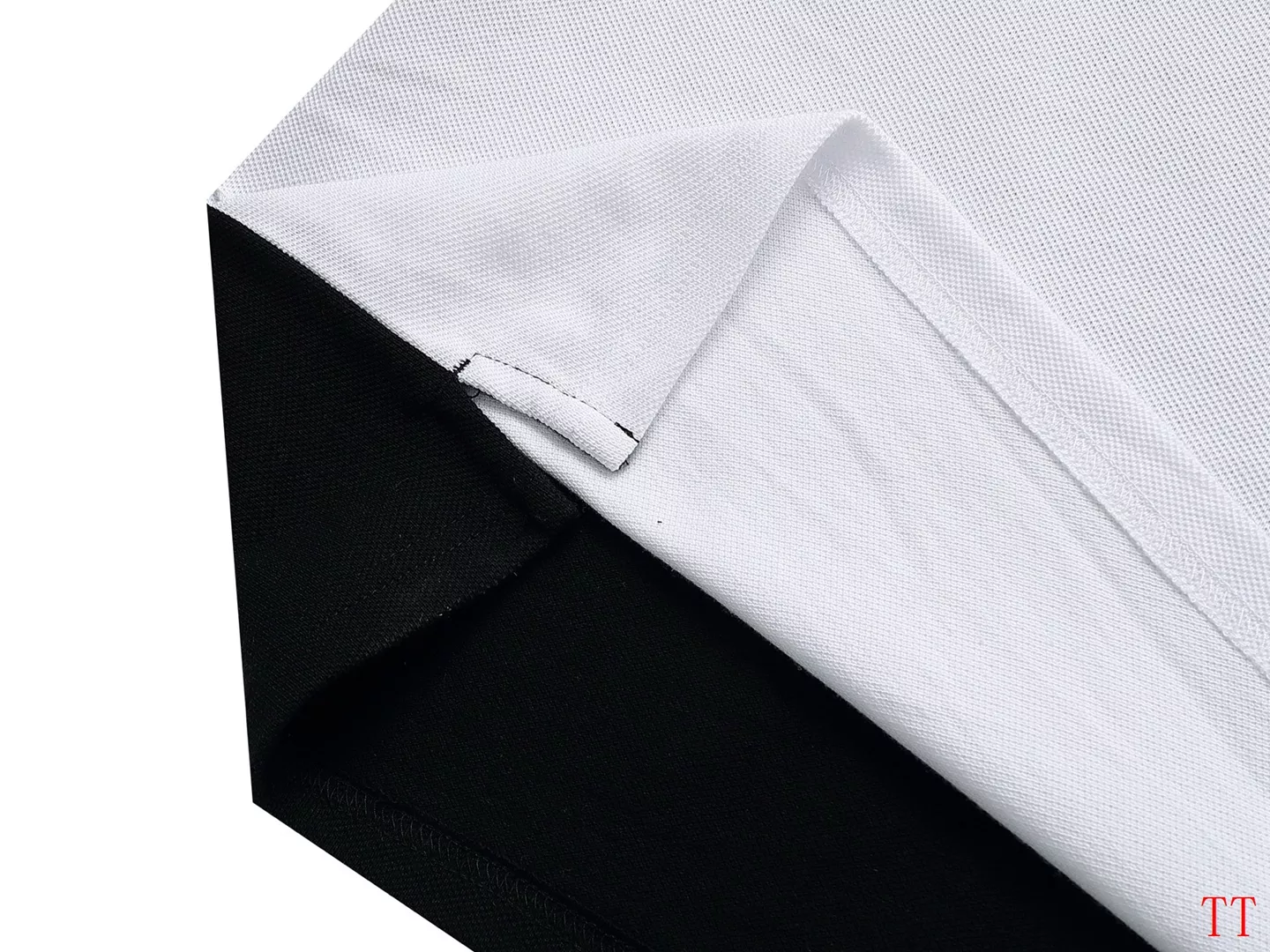Cozy 8039 Prada T-Shirts Short Sleeved For Men