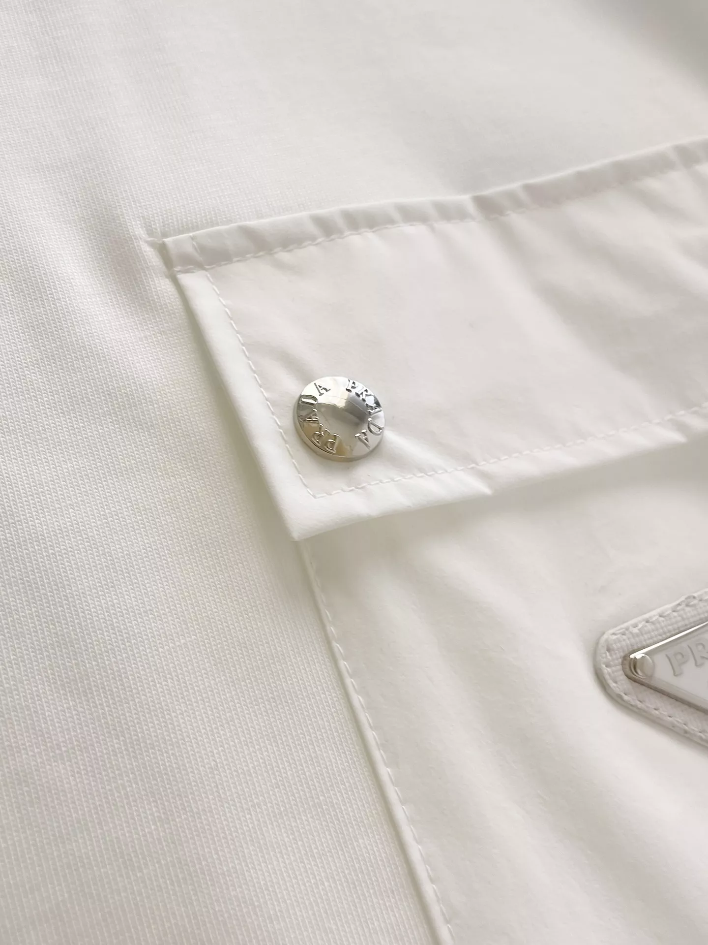 Cozy 8089 Prada T-Shirts Short Sleeved For Men