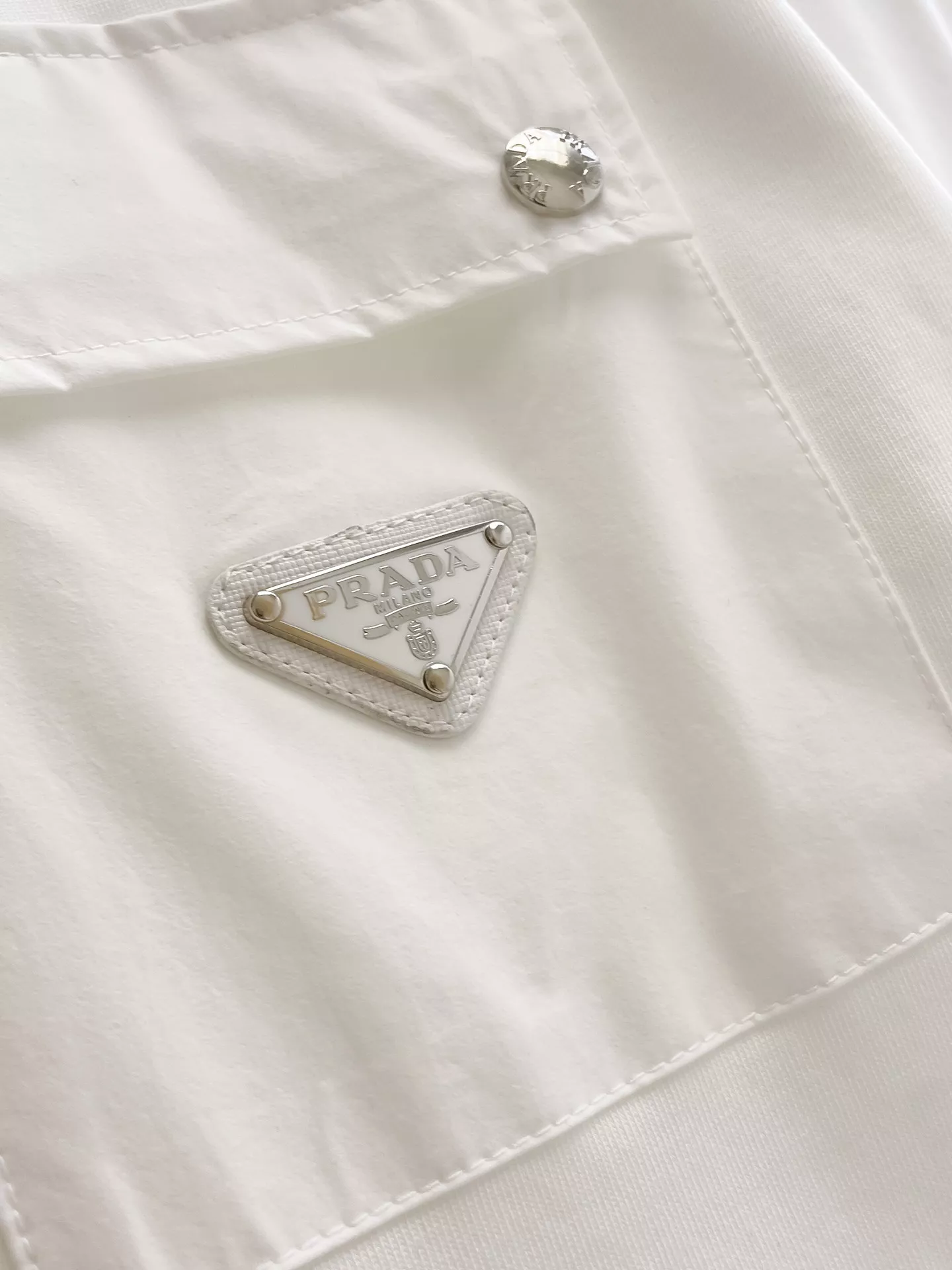 Cozy 8089 Prada T-Shirts Short Sleeved For Men