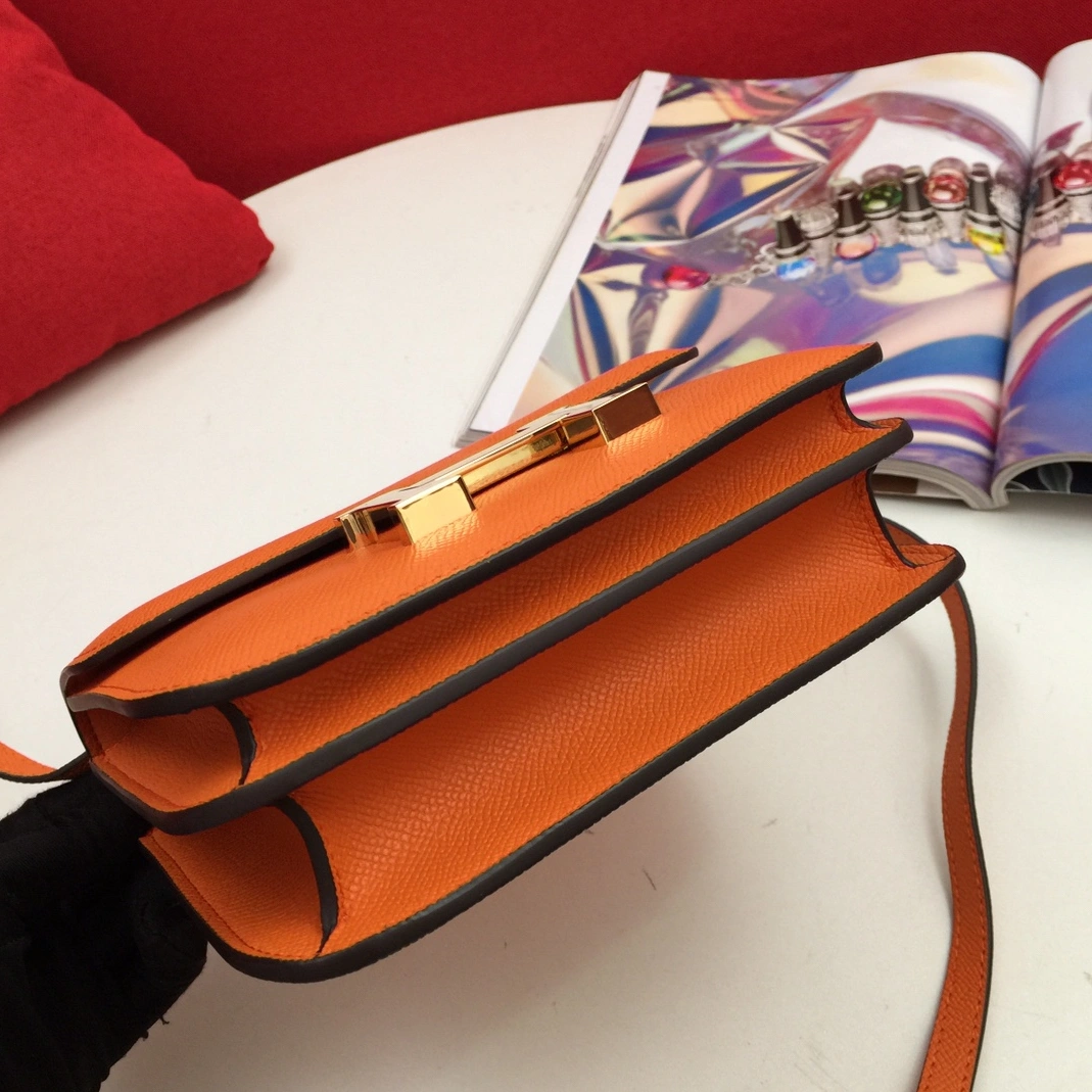 Cozy 8107 Hermes AAA Quality Messenger Bags For Women