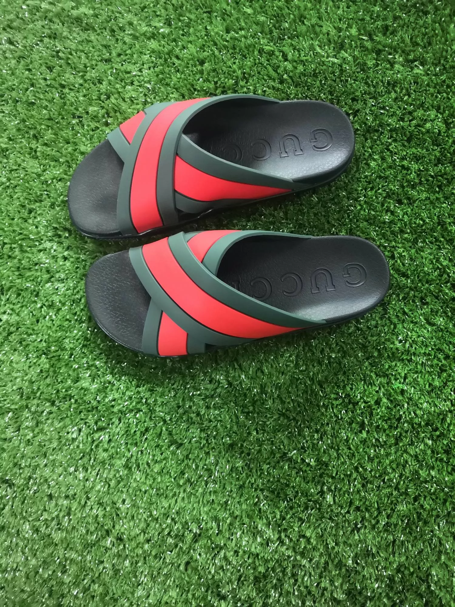 Cozy 8131 Gucci Slippers For Men