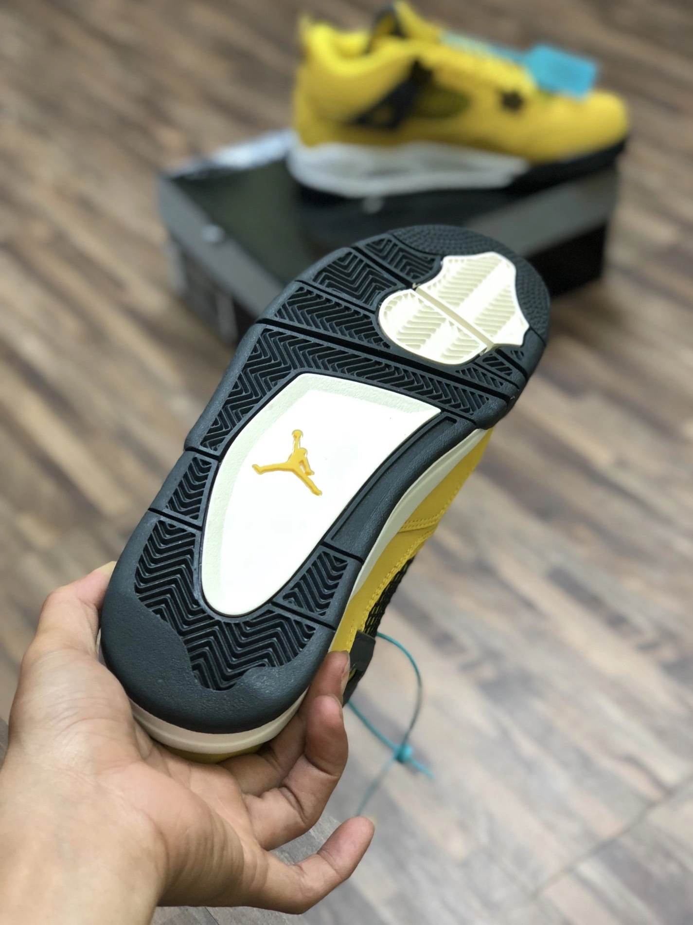 Cozy 823 Air Jordan 4 IV Retro For Men