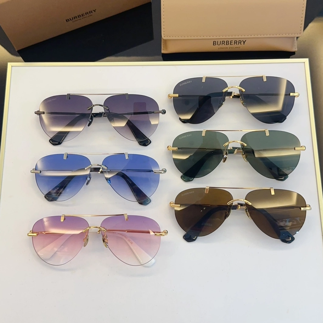 Cozy 8293 Burberry AAA Quality Sunglasses