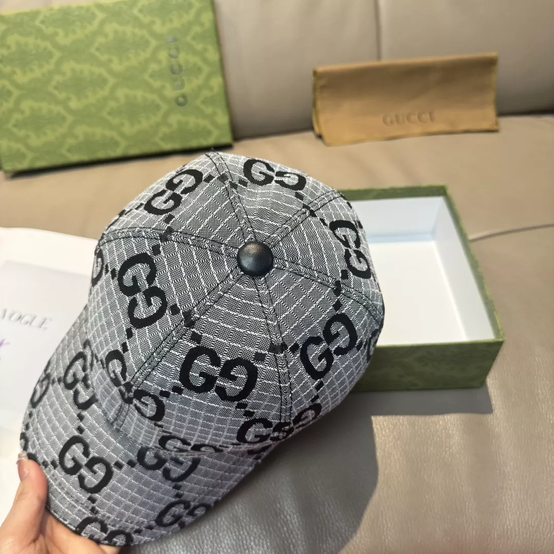 Cozy 8401 Gucci Caps