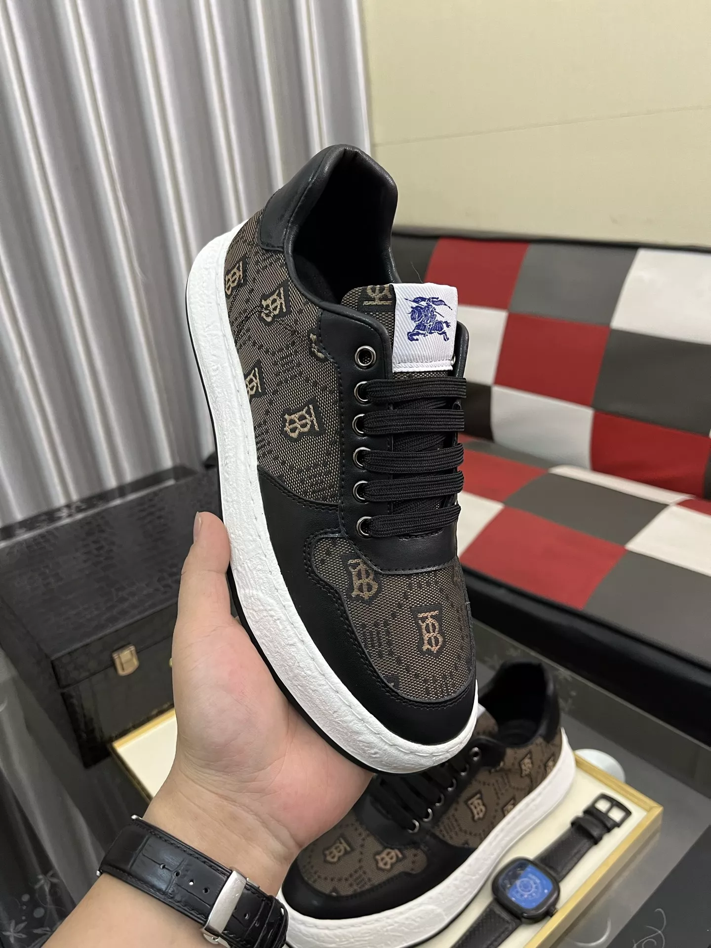Cozy 8404 Burberry Casual Shoes For Men