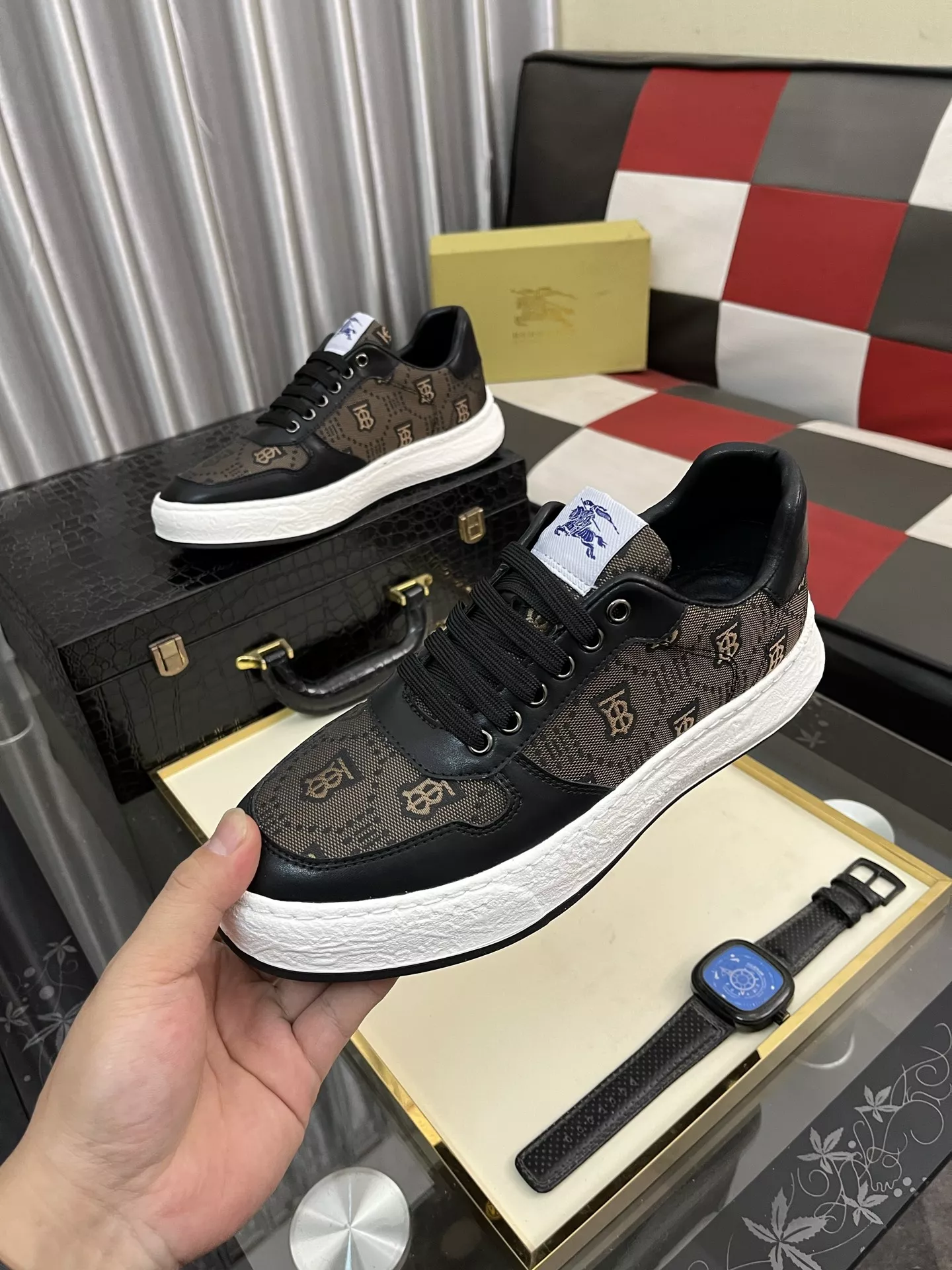 Cozy 8404 Burberry Casual Shoes For Men