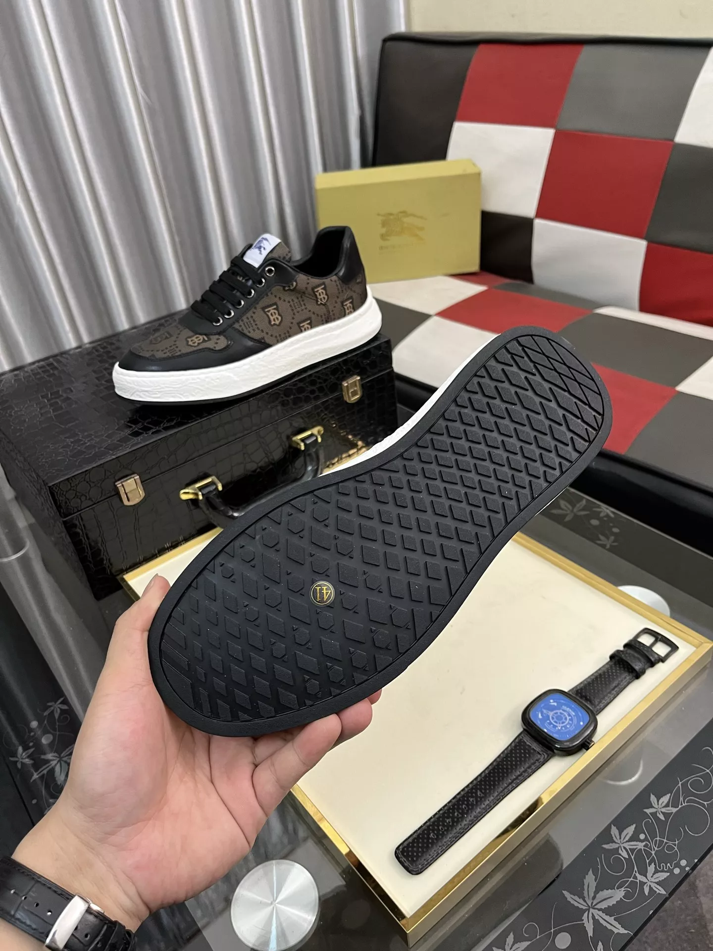 Cozy 8404 Burberry Casual Shoes For Men