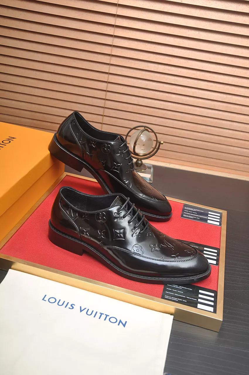 Cozy 8602 Louis Vuitton LV Oxfords Shoes For Men