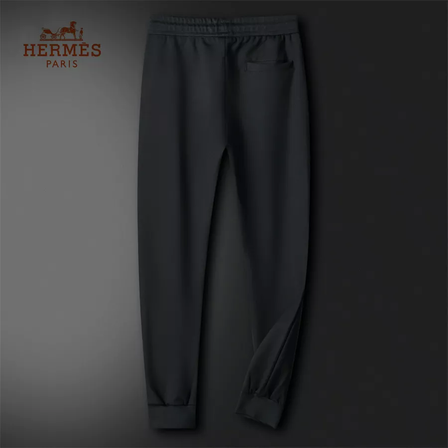 Cozy 8609 Hermes Tracksuits Long Sleeved For Men