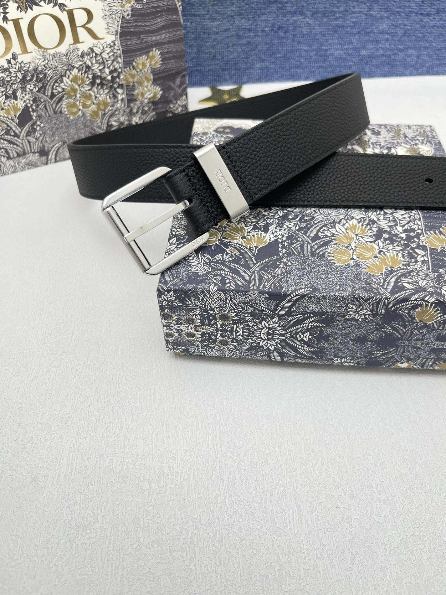 Cozy 8613 Christian Dior AAA Quality Belts For Men