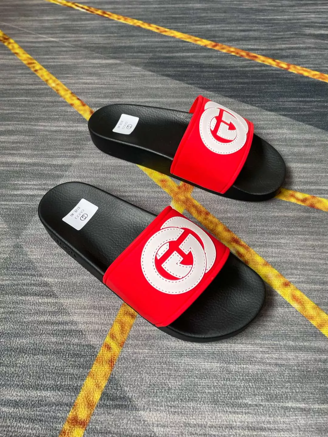 Cozy 8635 Gucci Slippers For Men
