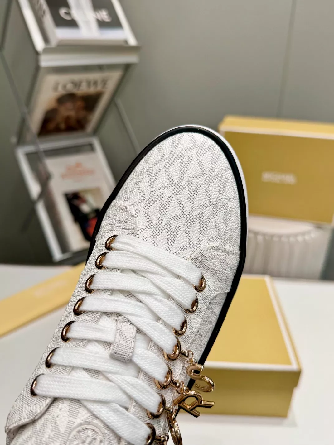Cozy 8693 Michael Kors Casual Shoes For Women