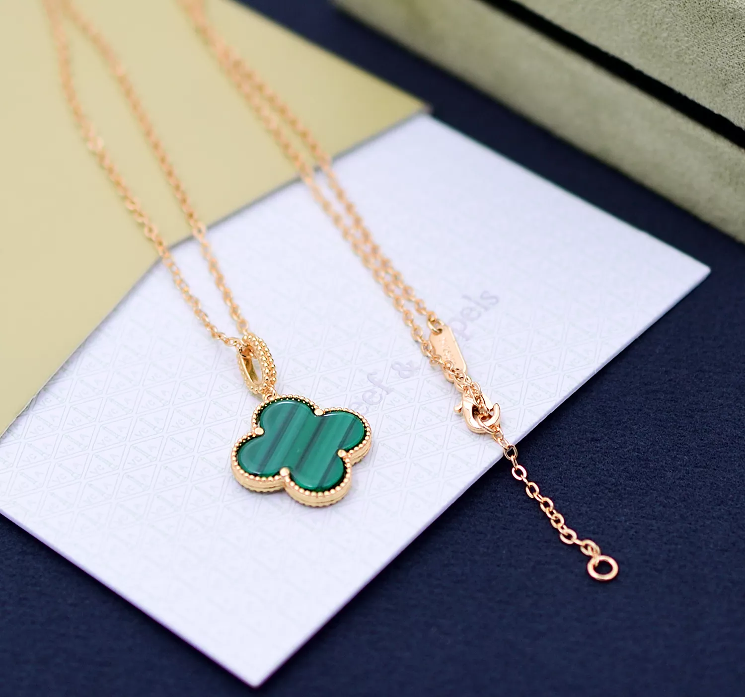 Cozy 8696 Van Cleef & Arpels Necklaces For Women